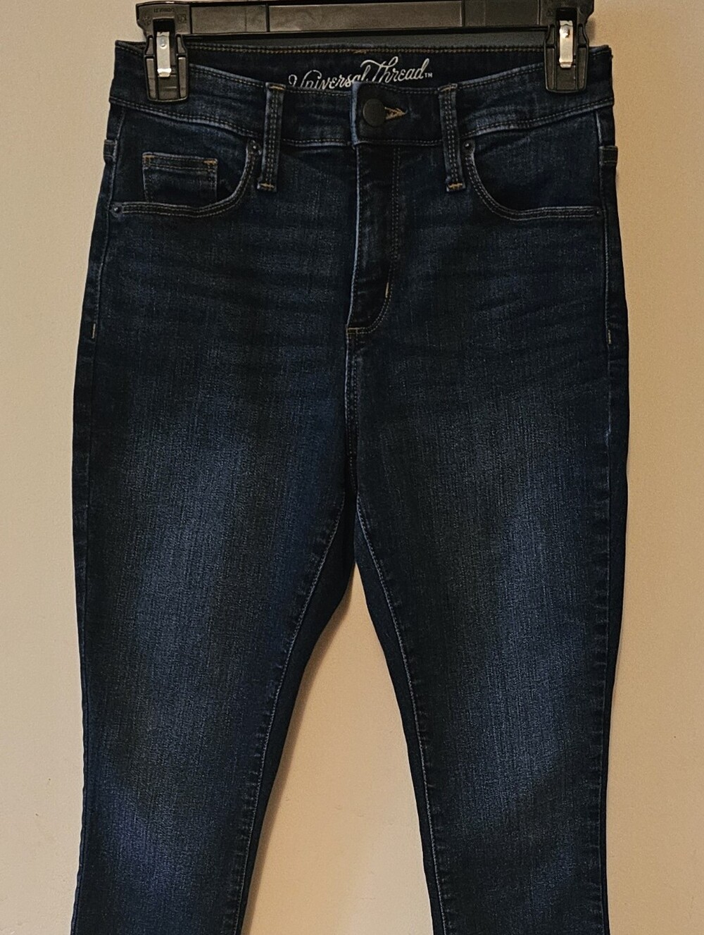 Universal Thread skinny jeans sz 2/26S
